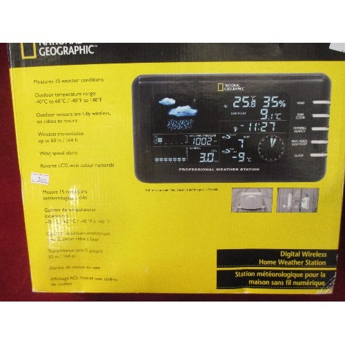 131 - NATIONAL GEOGRAPHIC WEATHER STATION. DIGITAL AND WIRELESS. IN ORIGINAL BOX.