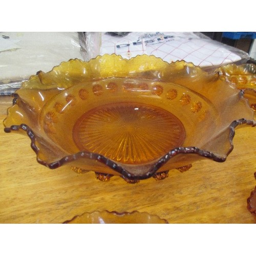 65 - VINTAGE AMBER GLASS FRUIT OR DESSERT SET