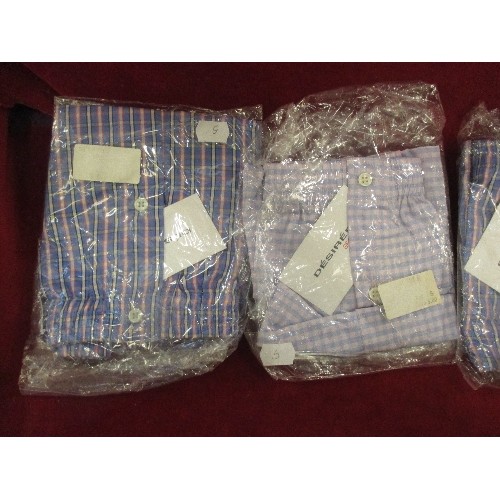 236 - 4 PAIRS OF BRAND NEW ITALIAN DESIREE SPORT COTTON BOXER SHORTS. SIZE SMALL.