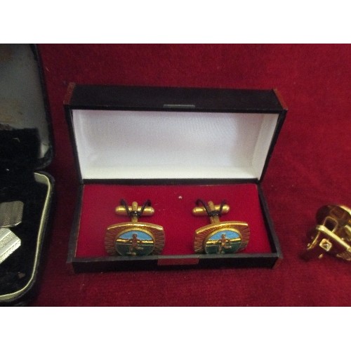 93 - SELECTION OF MIXED CUFF-LINKS. SOME NOVELTY, FOOTBALL, CLOCKS ETC. VINTAGE SET WITH TIE-PIN.