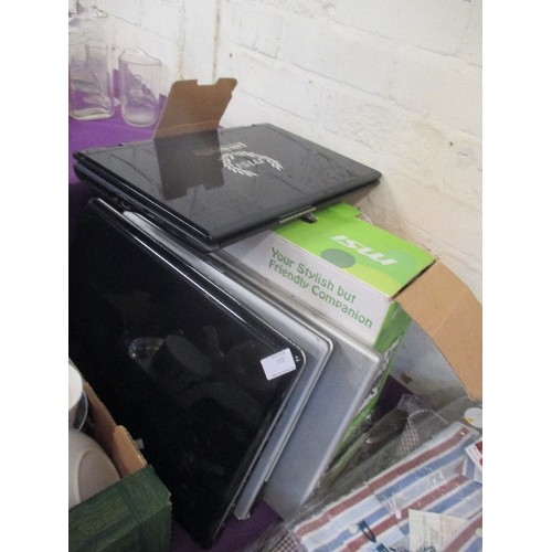 152 - 4 X LAPTOPS, INC MSI LAMBRETTA WITH BOX. HP, APPLE, & FUJITSU SIEMENS.