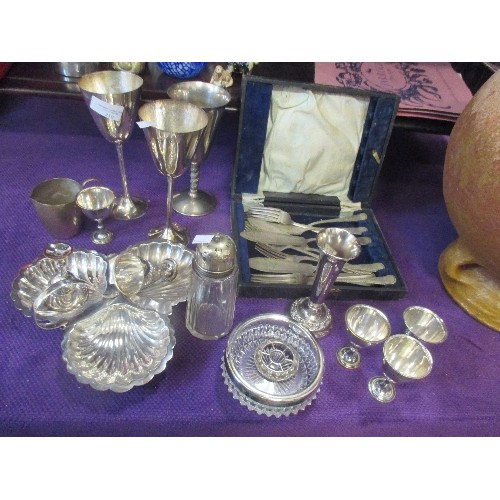 210 - SELECTION OF SILVER-PLATED WARES, INCLUDING EGG CUPS, FISH CUTLERY, GOBLETS.