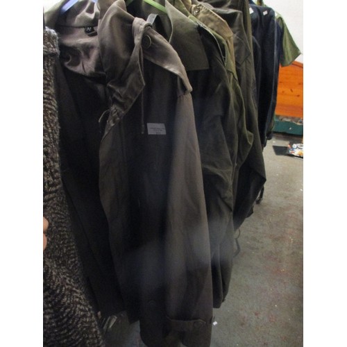 353 - 7 X VINTAGE RARE AUSTRIAN MILITARY KHAKI/GREEN SHIRTS, TOGETHER WITH A KHAKI PARKA COAT.