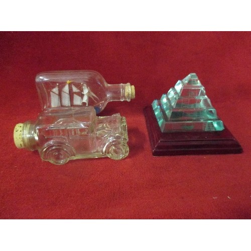 4 - CAR BOTTLE DECANTER, SHIP IN A BOTTLE AND A GLASS PYRAMID