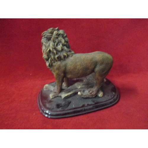 14 - THE JULIANA COLLECTION LION FIGURE - SIGNED ON BACK - ON A WOODEN BASE