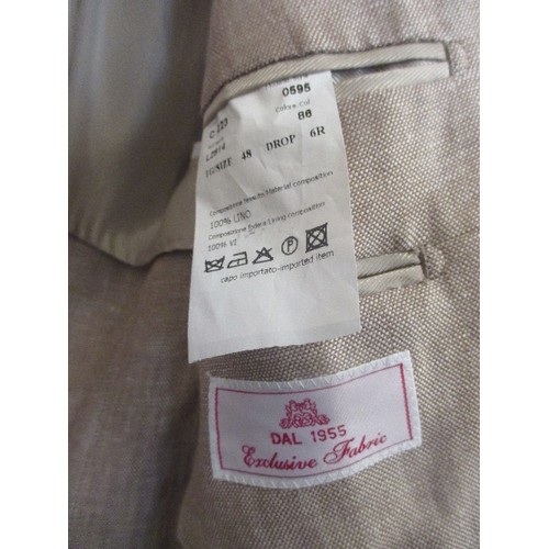 259 - BRAND NEW ITALIAN DESIGNER 100% LINEN SUMMER SPORT JACKET BY DESIREE. NATURAL COLOUR. 42