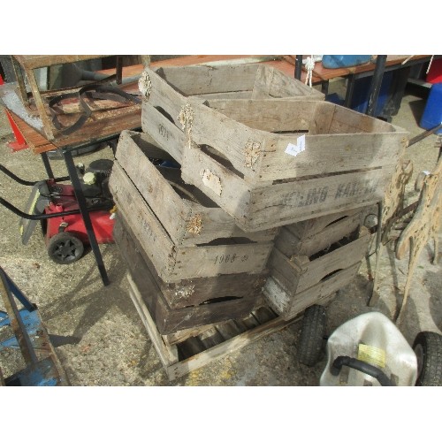 532 - QUANTITY OF WOODEN CRATES