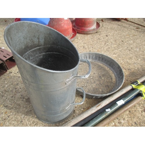 545 - LONG HANDLED GARDEN TOOLS, SIEVE AND COAL SCUTTLE