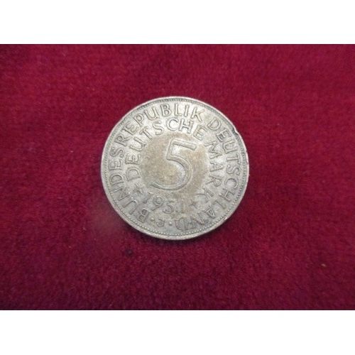 38 - 1951 5 MARK 6.25 SILVER COIN