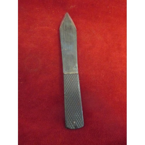 49 - THROWING KNIFE IN SHEATH