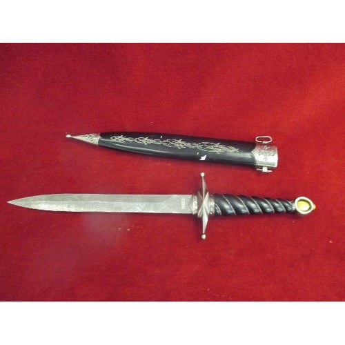 51 - DECORATIVE FANTASY DRESS DAGGER WITH METAL SHEATH