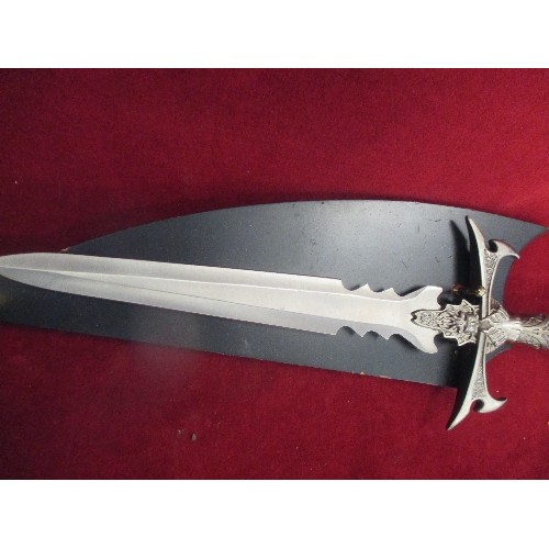 53 - DECORATIVE FANTASY DAGGER ON HANGING PLAQUE