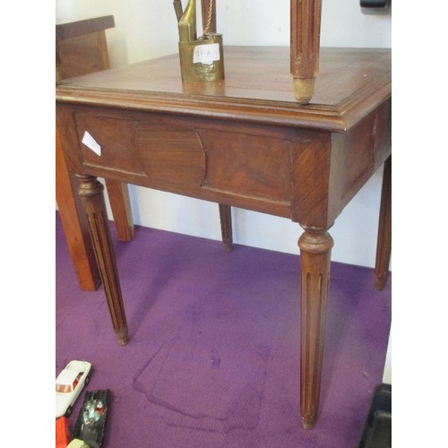 97 - SMALL SIDE TABLE IN MAHOGANY COLOUR WITH FLUTED LEGS