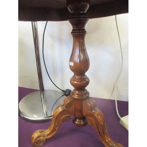 119 - SMALL CIRCULAR PEDESTAL TABLE. INLAID TOP NEEDS SOME REPAIR.