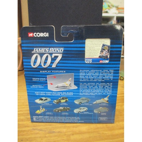 304 - MOONRAKER TY95801 SPACE SHUTTLE, CORGI MODEL -  JAMES BOND 007