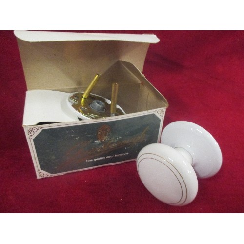 220 - LARGE QUANTITY OF BRAND-NEW/BOXED CERAMIC DOOR-KNOBS, WHITE WITH GOLD.