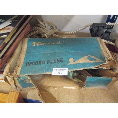 451 - RECORD PLANE IN ORIGINAL BOX