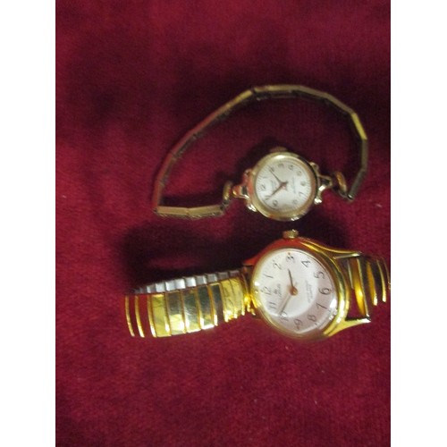 41 - TWO LADIES WATCHES INC ACCURIST 21 JEWELS SWISS GOLD PLATED WATCH (WORKING) ON GILT STRAP AND A LORU... 