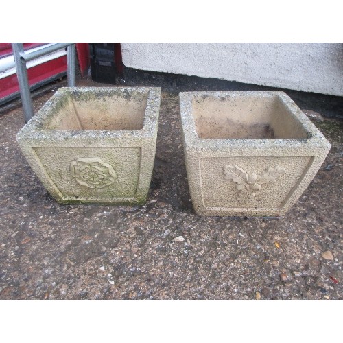 472 - PAIR OF SQUARE CONCRETE GARDEN POTS