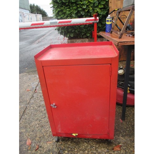 478 - RED METAL LOCKER CABINET ON CASTORS