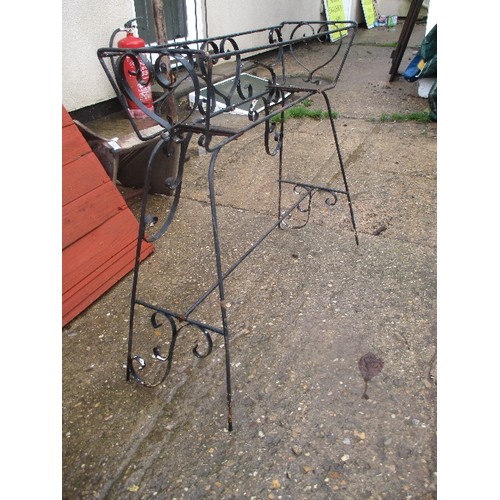 486 - WROUGHT IRON PLANT STAND WITH SCROLL DETAIL