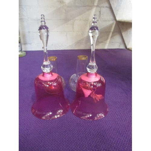 254 - VICTORIAN GLASS INCLUDING A PAIR OF CRANBERRY GLASS BELLS WITH CLEAR HANDLES WITHOUT CLAPPERS (22CM)... 