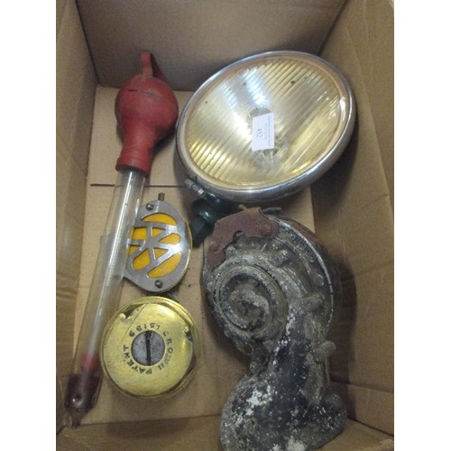 452 - VINTAGE CAR LOT INC LUCAS FOG LAMP, LUCAS WINDTONE HORN, AA BADGE, BATTERY HYDROMETER, BRASS WAGGON ... 