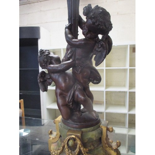 225 - A SUPERB & HEAVY 19TH CENTURY ONYX AND CAST BRONZED METAL TABLE LAMP CONVERTED FROM AN OIL LAMP. THE... 