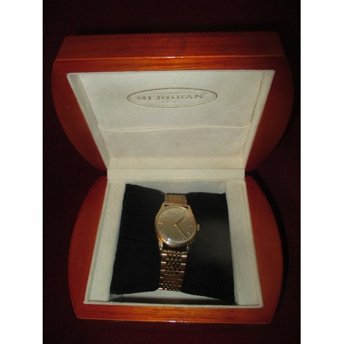 62 - 9CT GOLD OMEGA GENTS MECHANICAL WRIST-WATCH WITH OMEGA STRAP - WATCH FACE 3.5 CM - WORKING. HALLMARK... 