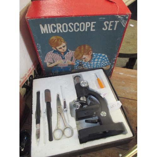 451A - 1960'S MICROSCOPE SET IN BOX BY 