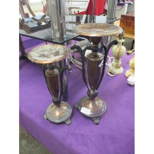 267 - A GRADUATED PAIR OF COPPER AND PLATED METAL CANDLESTANDS IN THE CLASSICAL STYLE . THE TALLEST 35CM