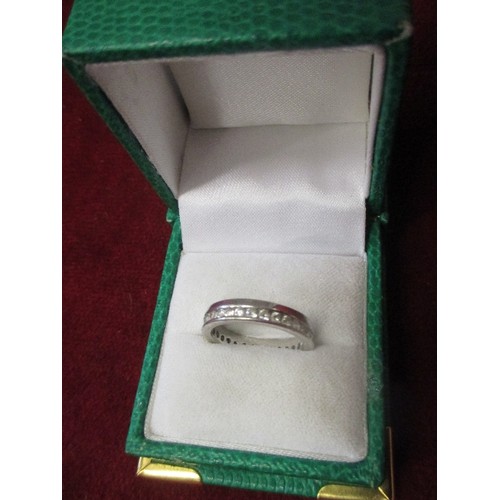 53 - STERLING SILVER ETERNITY RING SET WITH DIAMANTE - SIZE O