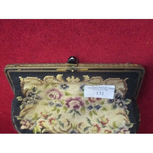 131 - A 1920'S HAND WORKED TAPESTRY LADIES CLUTCH BAG WITH FRENCH JET CLASP