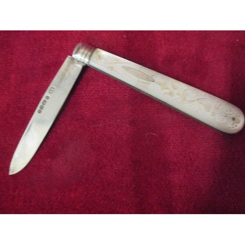 81 - A VICTORIAN PENKNIFE WITH SILVER BLADE, BIRM 1869, ALFRED TAYLOR - ENGRAVED MOTHER OF PEARL HANDLE -... 