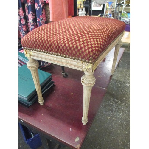 207A - A REGENCY STYLE DRESSING STOOL, FLUTED LEGS AND CARVED DECORATION IN A DISTRESSED IVORY PAINT FINISH... 