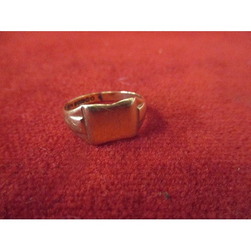 56 - 9ct GOLD SIGNET RING 2.9gr SIZE Q