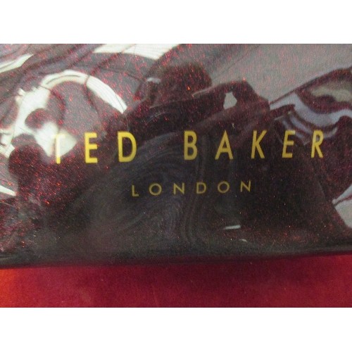 124 - TED BAKER SHOPPING BAG - WINE GLITTER WITH BOW