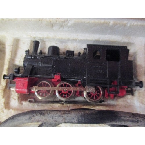 201 - MARKLIN MADE IN GERMANY TRAIN SET WITH TRANSFORMER