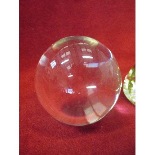 340 - FOUR GLASS PAPERWEIGHTS INC CLEAR SPHERE MAGNIFIER, FACETED GLASS