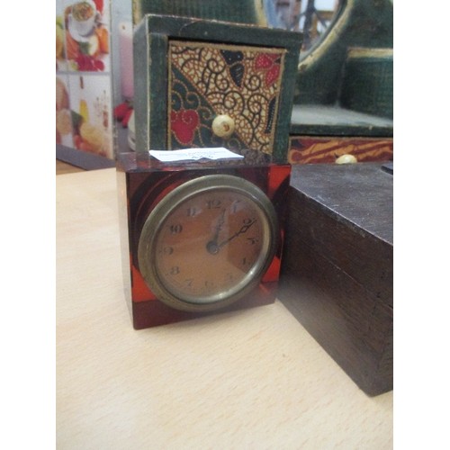 443 - VINTAGE LOT INC WOODEN CIGARETTE BOX WITH SHIELD ON LID, INDIAN DESIGN TABLE STAND, TEA TIN AND FAUX... 