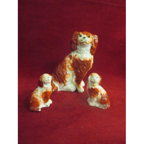 13 - VICTORIAN STAFFORDSHIRE FLATBACK SPANIEL - 17CM (REPAIR TO FRONT LEG AND A PAIR OF VICTORIAN STAFFOR... 