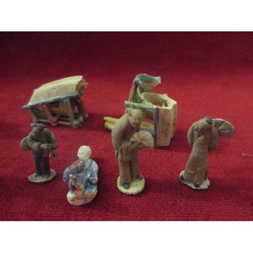 7 - COLLECTION OF VINTAGE CHINESE MUDMEN MINIATURE FIGURES AND BOATS. FIGURES APPROX 3CM