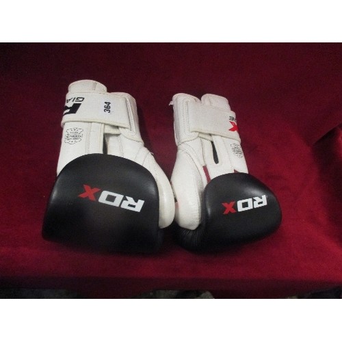 104 - PAIR OF LEATHER BOXING GLOVES BY RDX - BGL T1