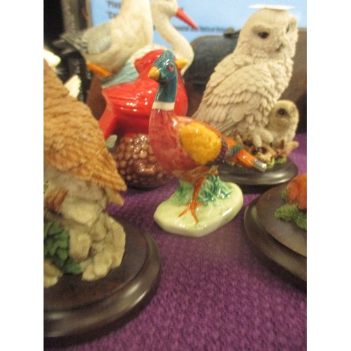 112 - SELECTION OF BIRD FIGURES- EAGLES, OWLS, SWANS, DUCKS ETC - RESIN AND CERAMIC