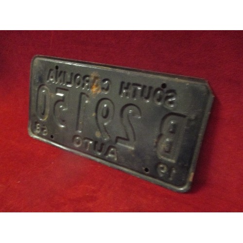 118 - SOUTH CAROLINA USA PRESSED METAL NUMBER PLATE