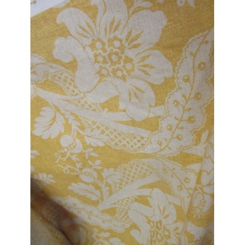 144 - ROLL OF LINEN UNION FABRIC IN YELLOW OCHRE AND IVORY AND ANOTHER OF DAMASK IN GOLD COLOUR WITH FLOWE... 