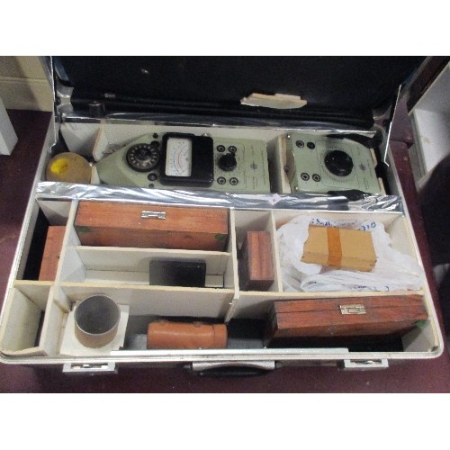 181 - A CASE CONTAINING VERY SPECIALIZED EQUIPMENT FOR MEASURING AND MONITORING NOISE AND SOUND LEVELS, BY... 