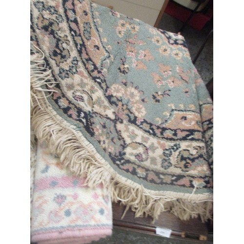 258 - FOUR RUGS INCLUDING 2 IN CREAM AND PINK, A CIRCULAR ONE IN GREEN AND BLUE (120CM DIA) AND A SMALL CH... 