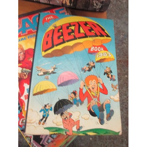 226 - 7 ANNUALS INCLUDING 3 X BEEZER, '83, '88 & '89, EAGLE '86, BAT MAN '86, DENNIS THE MENACE 2006, DAND... 