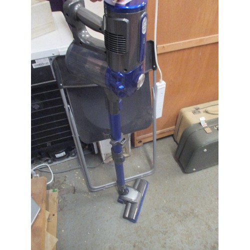 281 - AKITAS CORDLESS STICK VACUUM CLEANER